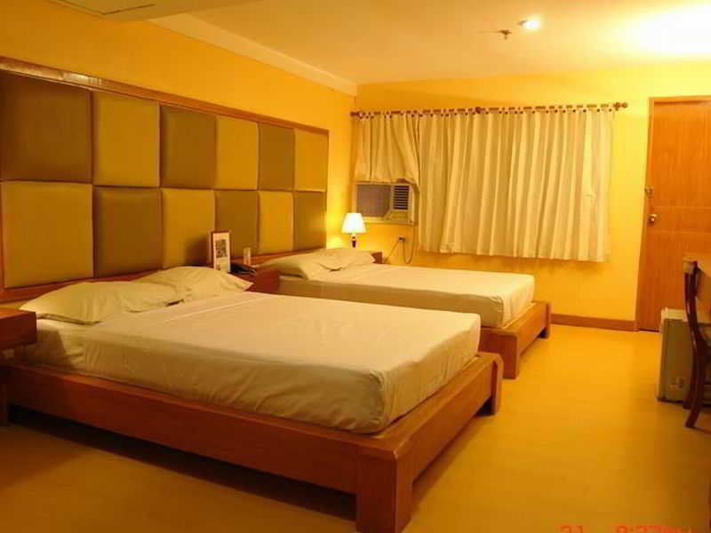 Sir William'S Hotel Quezon City Exterior foto